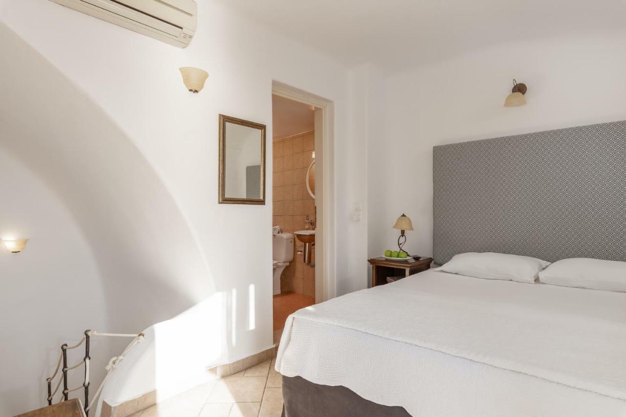 Mirabo Villas (Adults Only) Firostefani Buitenkant foto